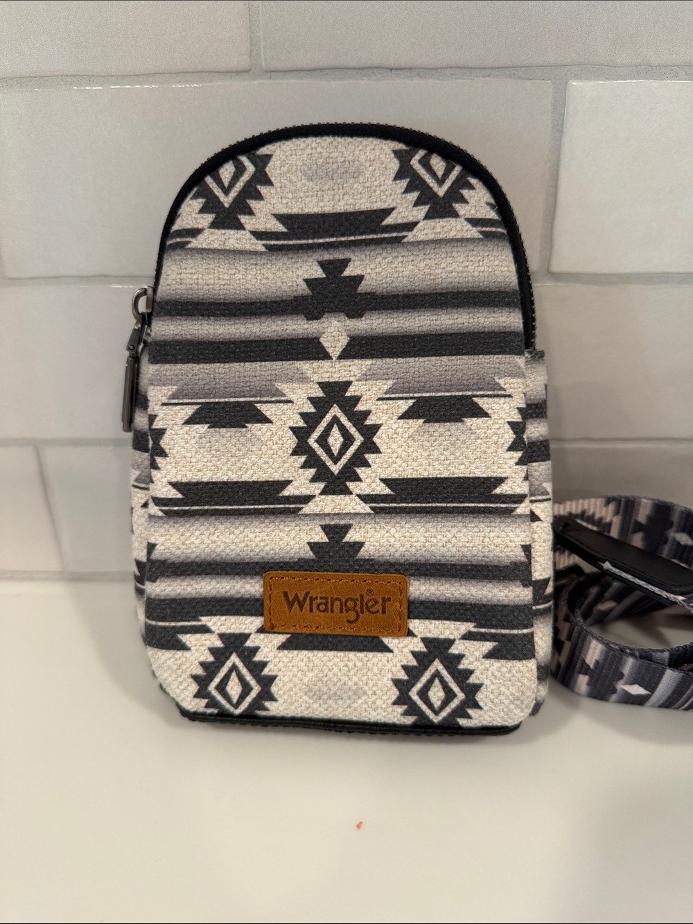 Wrangler Aztec Mini Crossbody in White & Gray